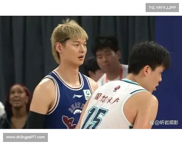 CBA选秀大会揭幕新星崛起 多支球队争夺未来篮球才俊
